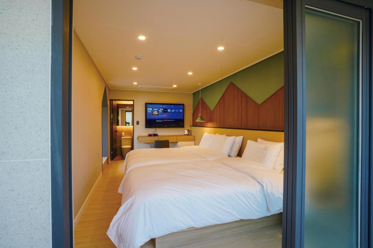Hotel Pico Tongyeong Ngoại thất bức ảnh