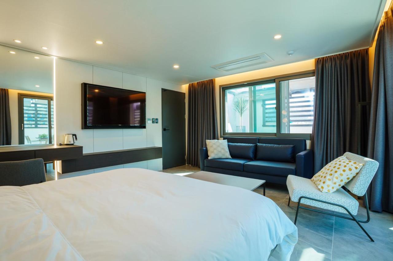 Hotel Pico Tongyeong Ngoại thất bức ảnh