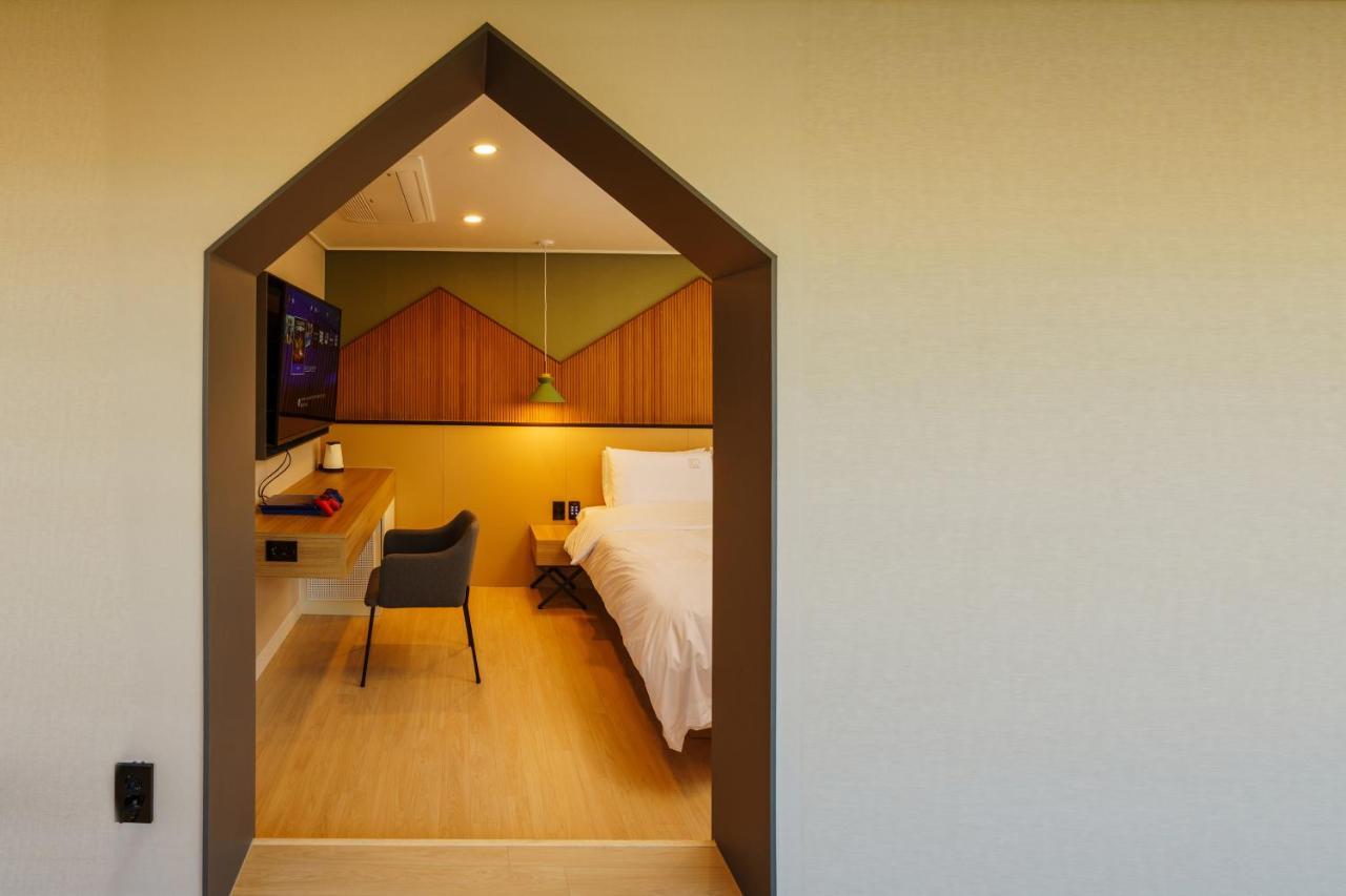 Hotel Pico Tongyeong Ngoại thất bức ảnh